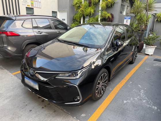 TOYOTA COROLLA 1.8 VVT-I HYBRID FLEX ALTIS PREMIUM CVT TOYOTA COROLLA 1.8 VVT-I HYBRID FLEX ALTIS PREMIUM CVT